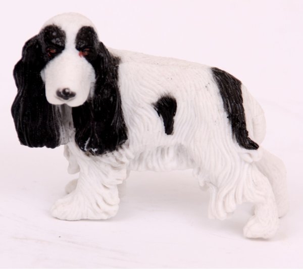 Figur Hund Cocker in schwarz-weiß