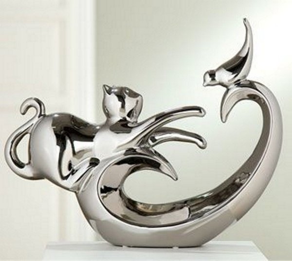 Skulpture 'Katze mit Vogel'